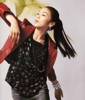 “Cô dâu Hà Nội” Kim Ok Bin trình diễn thời trang - 17