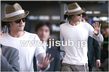 So Ji Sub nuôi tóc dài để đóng phim mới - 3