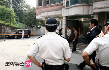 Lại thêm một nghệ sĩ Hàn Quốc tự vẫn - 4