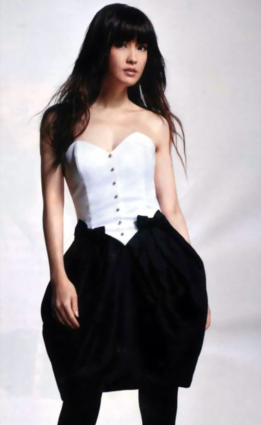 Người đẹp không tuổi Châu Huệ Mẫn - 12