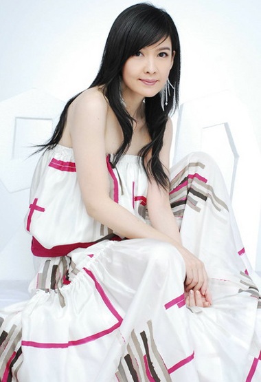 Người đẹp không tuổi Châu Huệ Mẫn - 8