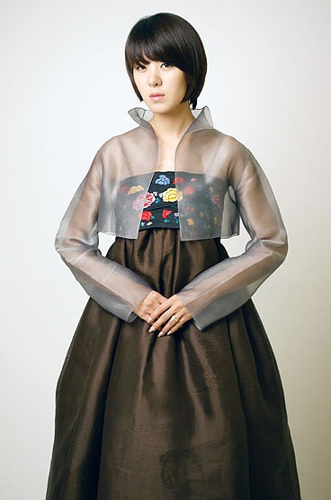 Chùm ảnh: Ngắm sao Hàn diện Hanbok - 13