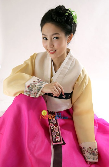 Chùm ảnh: Ngắm sao Hàn diện Hanbok - 3