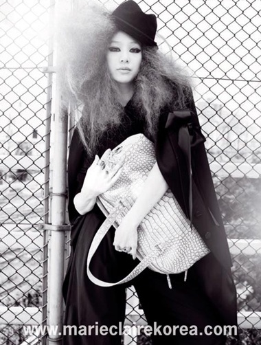 Jung Ryeo Won mong manh trên Marie Claire - 2