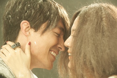 Tháng 9 ngọt ngào của Kim Ha Neul và Daniel Henney - 1
