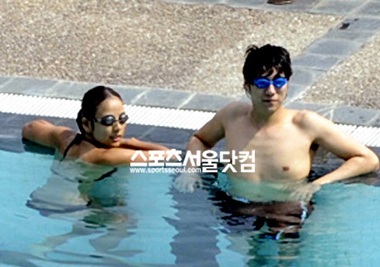 Lee Hyori “bí mật” hẹn hò? - 3