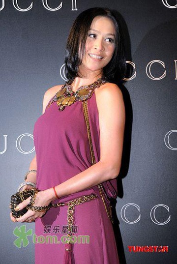 Lưu Gia Linh phủ nhận chuyện “bầu bí” - 12 Lưu Gia Linh phủ nhận chuyện “bầu bí” - 12