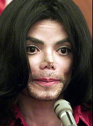 “Sốc” với hình ảnh mới nhất của Micheal Jackson - 14