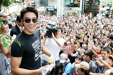 Daniel Henney gian dối bằng cấp? - 2