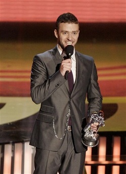 MTV Video Music Awards 2007: Không gây nhiều bất ngờ! - 4