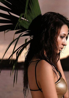 “Siêu mẫu thiên thần” Leah Dizon từng chụp ảnh “nuy”? - 4