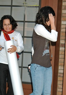 Vanessa Hudgens phải gặp bác sỹ tâm lý - 2