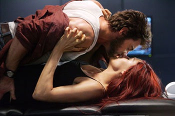 "Thượng đế" phớt lờ chỉ trích của giới phê bình điện ảnh - 1 "Thượng đế" phớt lờ chỉ trích của giới phê bình điện ảnh - 1