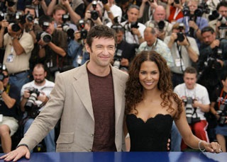 Ngôi sao "Dị nhân": Thành công vì bị mẹ bỏ rơi - 2