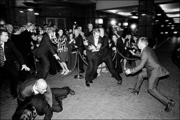 Phim chính trị áp đảo - 1