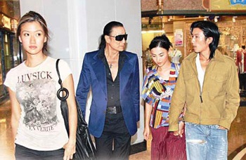 Tạ Đình Phong ca ngợi “bà xã” - 1