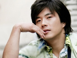 10 ngôi sao “hot” nhất Hàn Quốc - 4