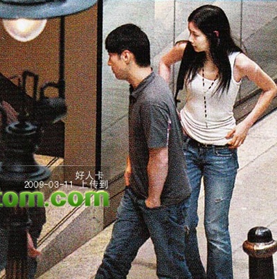 Lê Minh hết lòng chiều chuộng tình nhân trẻ - 1