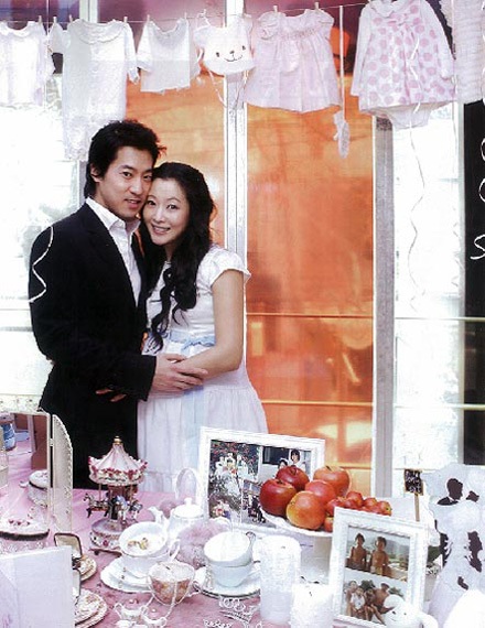 Kim Hee Sun dạt dào hạnh phúc làm mẹ - 2