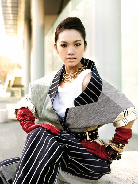 Dương Thừa Lâm duyên dáng trên Vogue - 4 Dương Thừa Lâm duyên dáng trên Vogue - 4