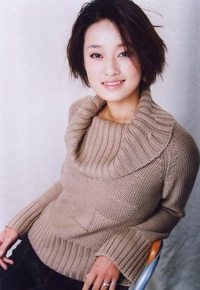 Bà mẹ trẻ Mã Y Lợi trở lại với hình ảnh trẻ trung - 2 Bà mẹ trẻ Mã Y Lợi trở lại với hình ảnh trẻ trung - 2