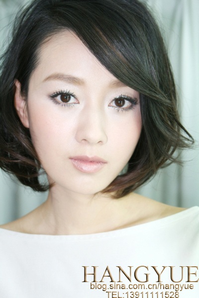 Bà mẹ trẻ Mã Y Lợi trở lại với hình ảnh trẻ trung - 3 Bà mẹ trẻ Mã Y Lợi trở lại với hình ảnh trẻ trung - 3