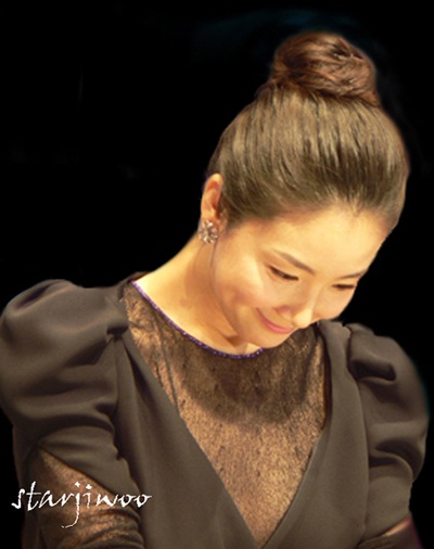 “Người đẹp khóc” chưa có kế hoạch kết hôn - 14