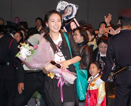 “Người đẹp khóc” chưa có kế hoạch kết hôn - 6