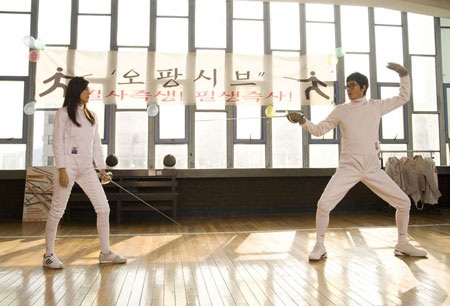 Kim Ha Neul “đùa giỡn” với nắng và gió Hawaii - 8