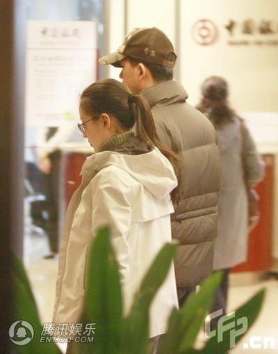 Bà mẹ trẻ Đổng Khiết “lộ diện” sau khi sinh - 5