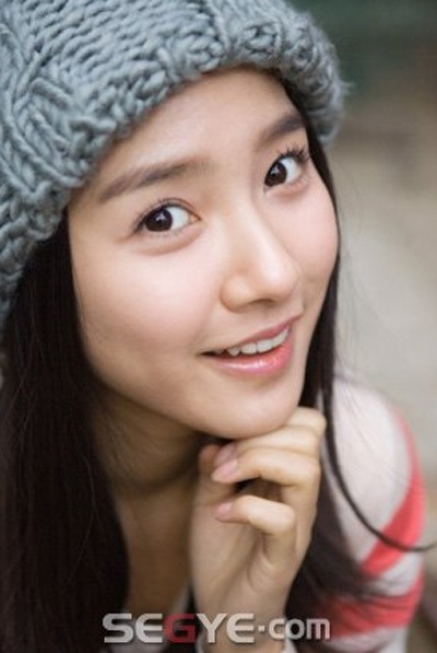 Vẻ đẹp ngọt ngào của nữ diễn viên Kim So Eun - 1 Vẻ đẹp ngọt ngào của nữ diễn viên Kim So Eun - 1