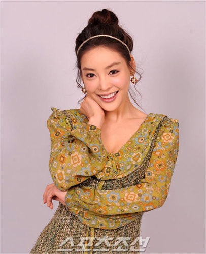 Khoảnh khắc đẹp của nữ diễn viên bạc mệnh Jang Ja Yeon - 5 Khoảnh khắc đẹp của nữ diễn viên bạc mệnh Jang Ja Yeon - 5