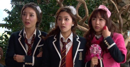 Khoảnh khắc đẹp của nữ diễn viên bạc mệnh Jang Ja Yeon - 13 Khoảnh khắc đẹp của nữ diễn viên bạc mệnh Jang Ja Yeon - 13