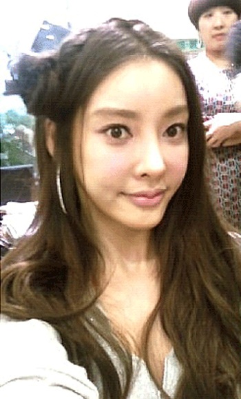 Khoảnh khắc đẹp của nữ diễn viên bạc mệnh Jang Ja Yeon - 7 Khoảnh khắc đẹp của nữ diễn viên bạc mệnh Jang Ja Yeon - 7