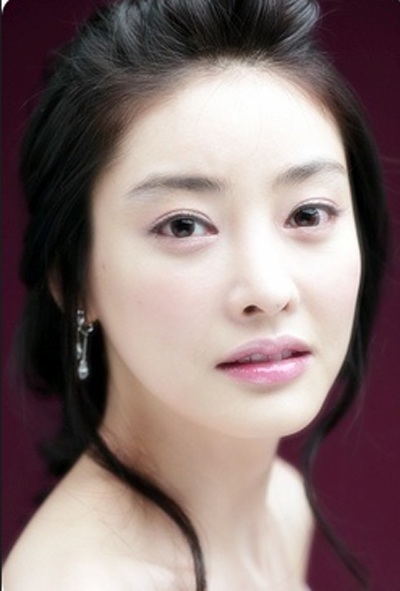 Khoảnh khắc đẹp của nữ diễn viên bạc mệnh Jang Ja Yeon - 2 Khoảnh khắc đẹp của nữ diễn viên bạc mệnh Jang Ja Yeon - 2