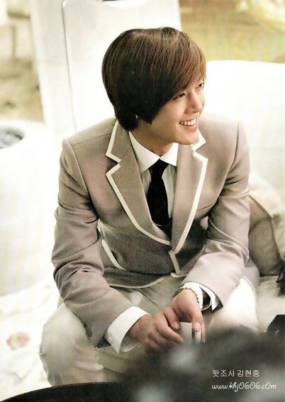 Các fan lo lắng cho các chàng của “Boys before flowers” - 1