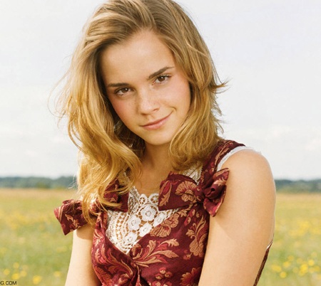 Emma Watson cũng “kết” tiệc tùng - 4 Emma Watson cũng “kết” tiệc tùng - 4