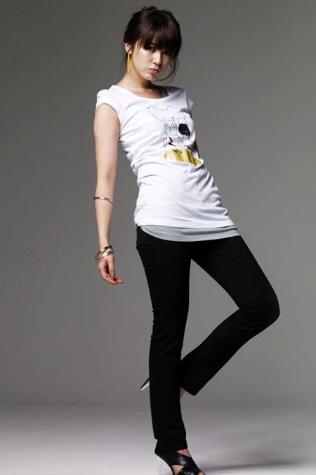 Yoon Eun Hye kết đôi với “tiểu hổ” Hyun Bin - 16