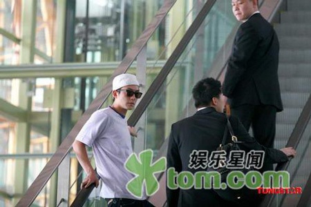 Trần Quán Hy bất ngờ “đột nhập” Bắc Kinh - 2