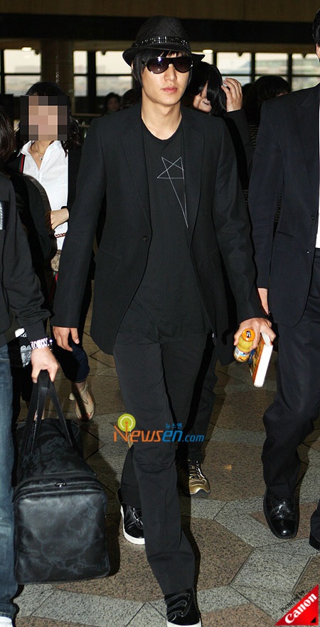 F4 xứ Hàn mệt mỏi trên đường tới Nhật Bản - 4