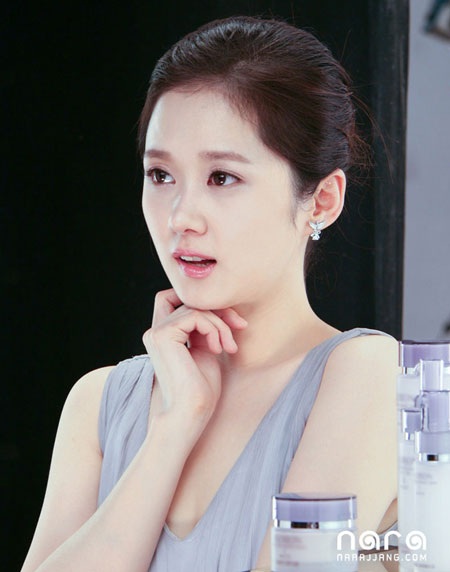 Jang Na Ra trẻ trung tới bất ngờ! - 15