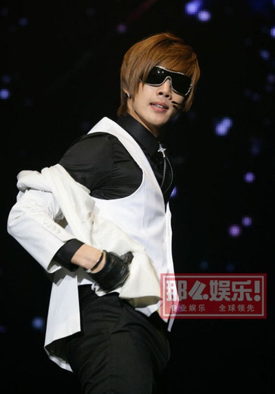 Kim Hyun Joong của “Boys before flowers” đi cấp cứu - 4 Kim Hyun Joong của “Boys before flowers” đi cấp cứu - 4