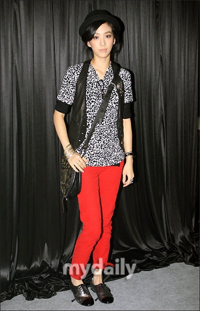 Jung Ryeo Won ngày càng “héo mòn” - 15