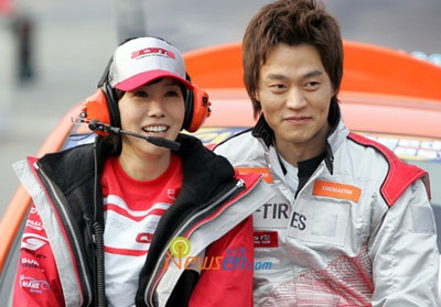 Những cặp đôi “đình đám” của làng giải trí châu Á - 4 Những cặp đôi “đình đám” của làng giải trí châu Á - 4