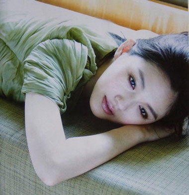 Từ Hy Viên đắt “sô” tạp chí - 12