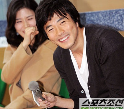Kwon Sang Woo làm lễ kết hôn với hoa hậu Lee Bo Young? - 15