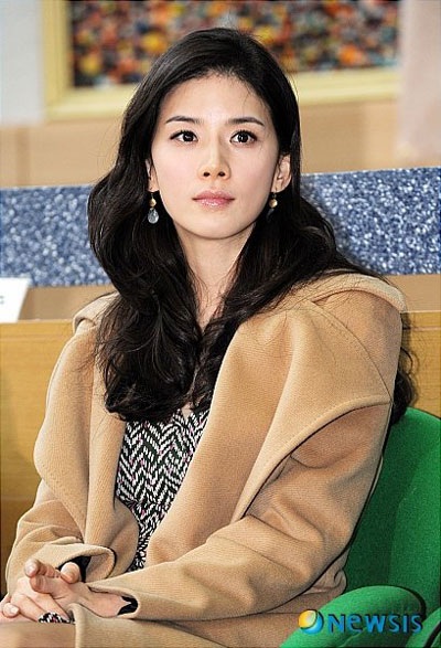 Kwon Sang Woo làm lễ kết hôn với hoa hậu Lee Bo Young? - 6