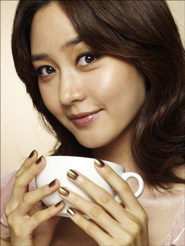 “Búp bê” Sung Yu Ri chọn được kịch bản ưng ý - 10