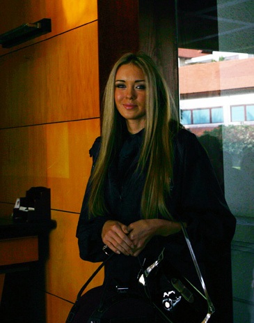 Một ngày theo chân Hoa hậu Thế giới - 1 Một ngày theo chân Hoa hậu Thế giới - 1