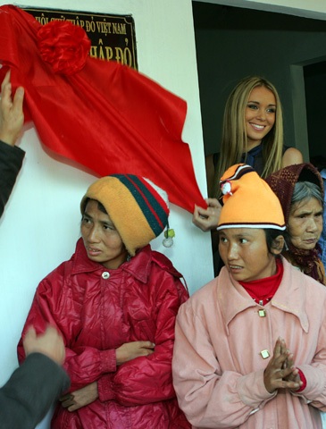 Một ngày theo chân Hoa hậu Thế giới - 19 Một ngày theo chân Hoa hậu Thế giới - 19